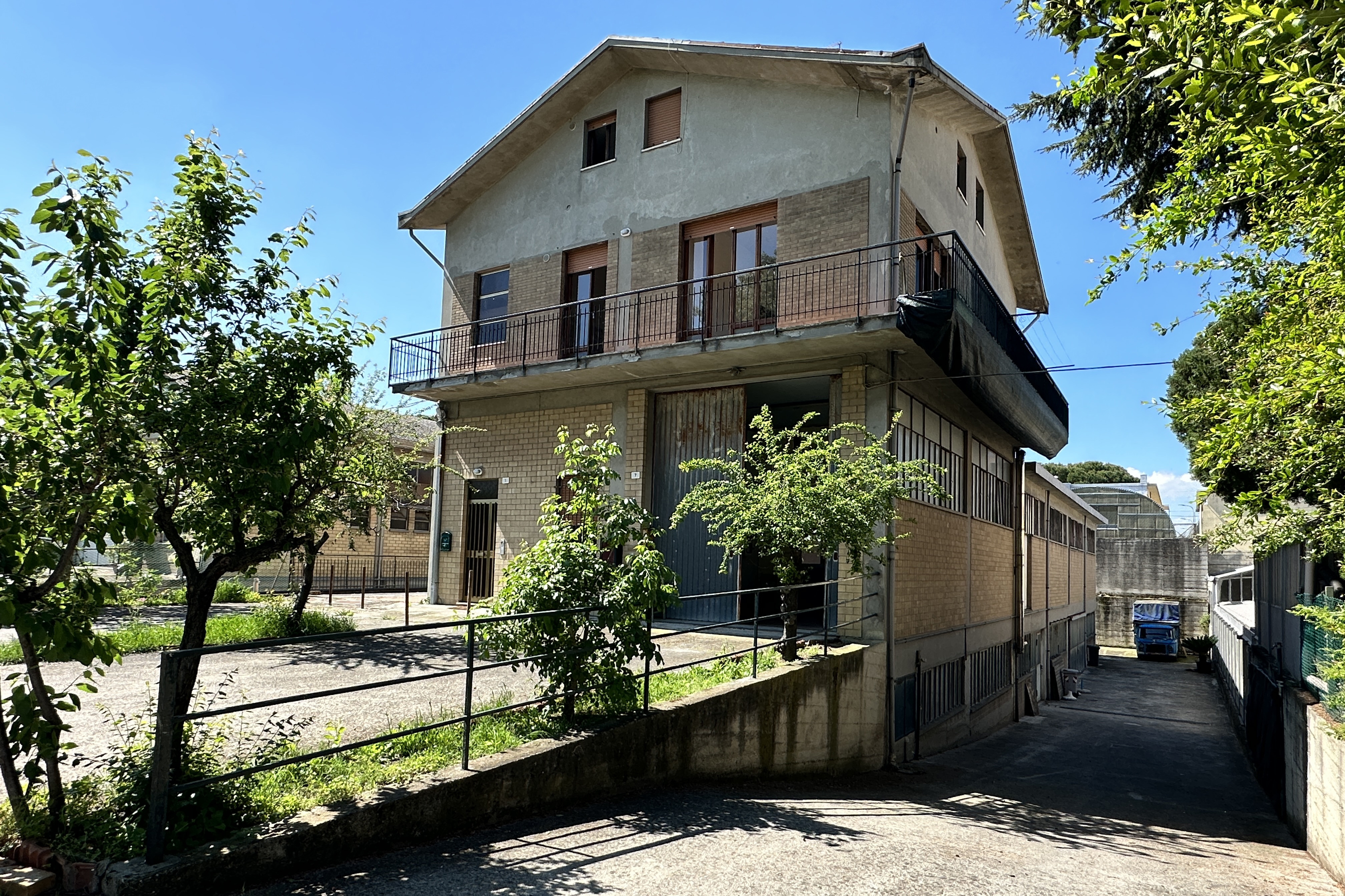 Vendita capannone-opificio Pesaro - Zona Villa San Martino (CP776)
